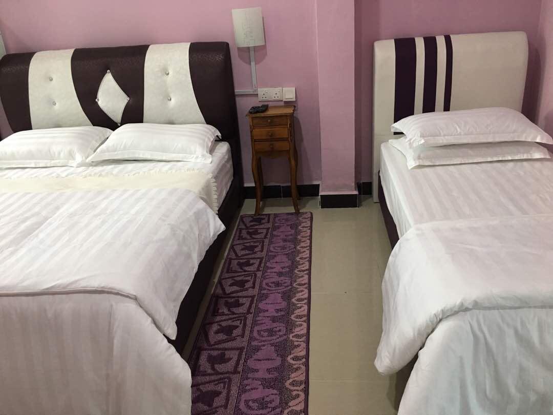 Paka Tamim Seaview Hotel 외부 사진