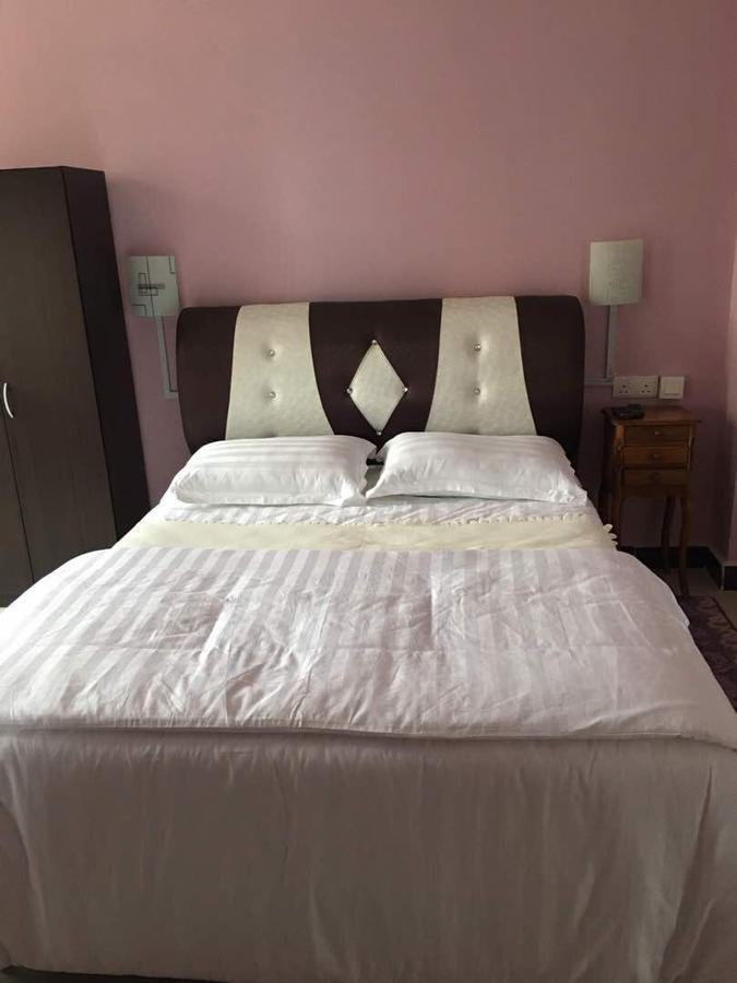 Paka Tamim Seaview Hotel 외부 사진