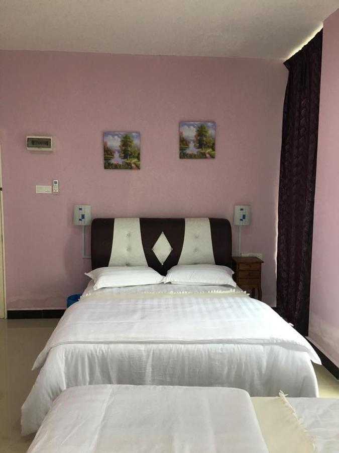 Paka Tamim Seaview Hotel 외부 사진