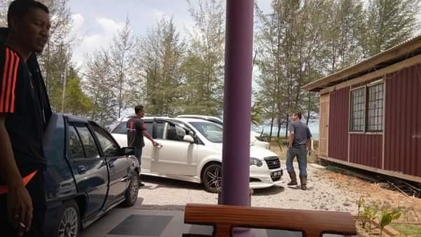 Paka Tamim Seaview Hotel 외부 사진